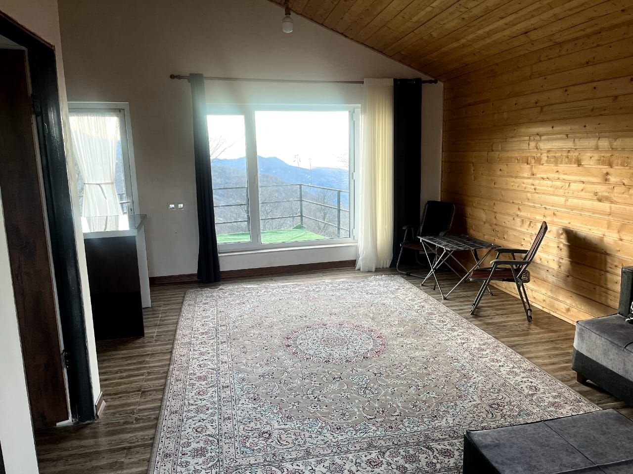 کلبه یک خوابه شورن