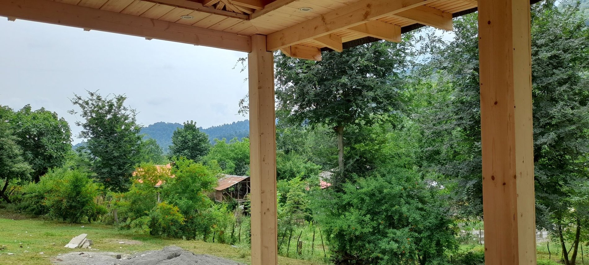 کلبه دوخوابه چوبی گردو - ویوی تراس