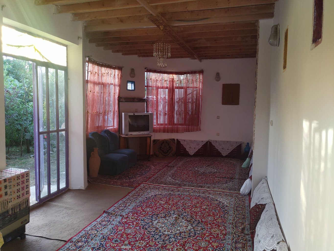 بومگردی دوخوابه خونه باغ