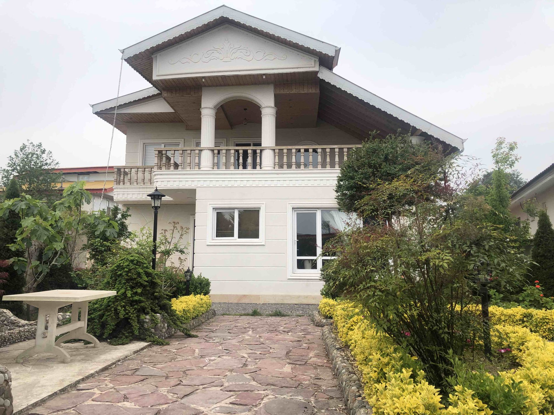 ویلا دوخوابه ساحلی گلستان ششم