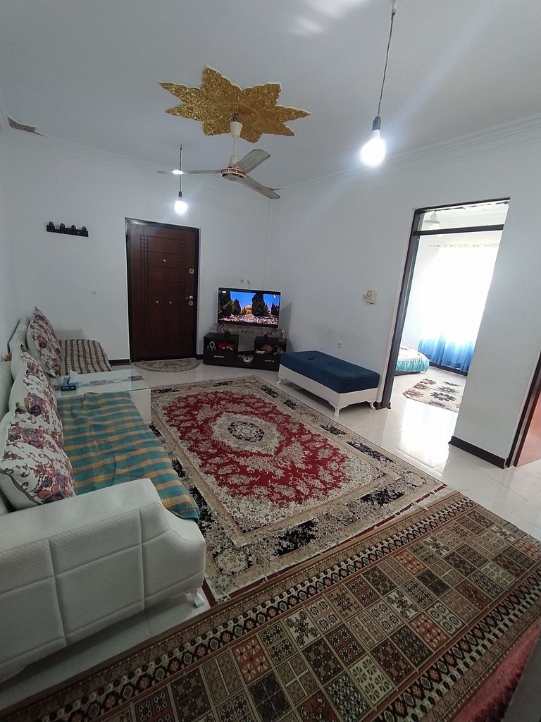 ویلا سه خوابه جنگلی سی بن