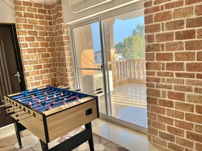 ویلا پنج خوابه استخردار جعفری