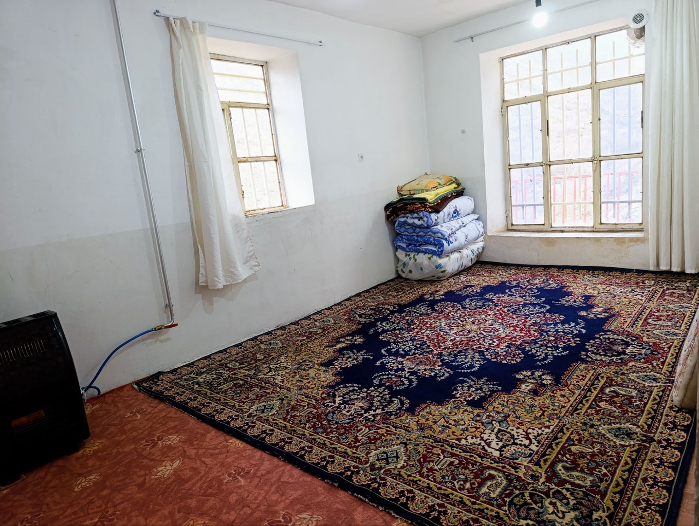 دوخوابه دریاچه بنار