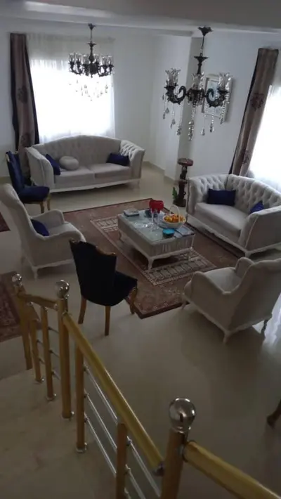 ویلا چهارخوابه تریپلکس وحدت