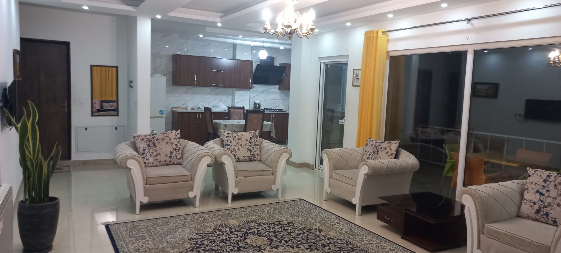 آپارتمان دوخوابه ساحلی بابازاده 3