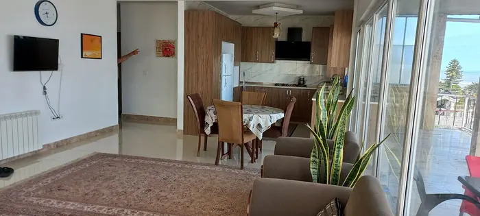 آپارتمان دوخوابه ساحلی بابازاده 4