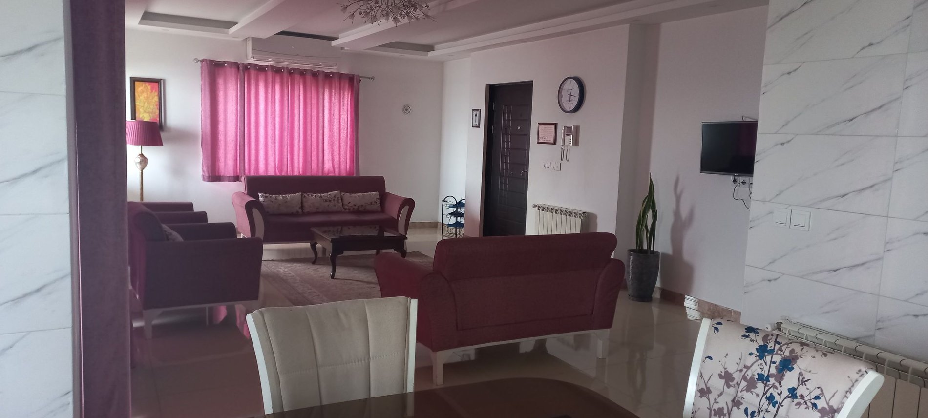 آپارتمان دوخوابه ساحلی بابازاده 2