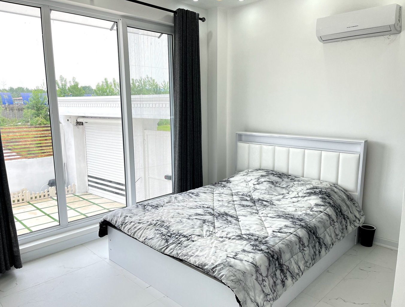 دوخوابه استخردار آبگرم ابر سفید