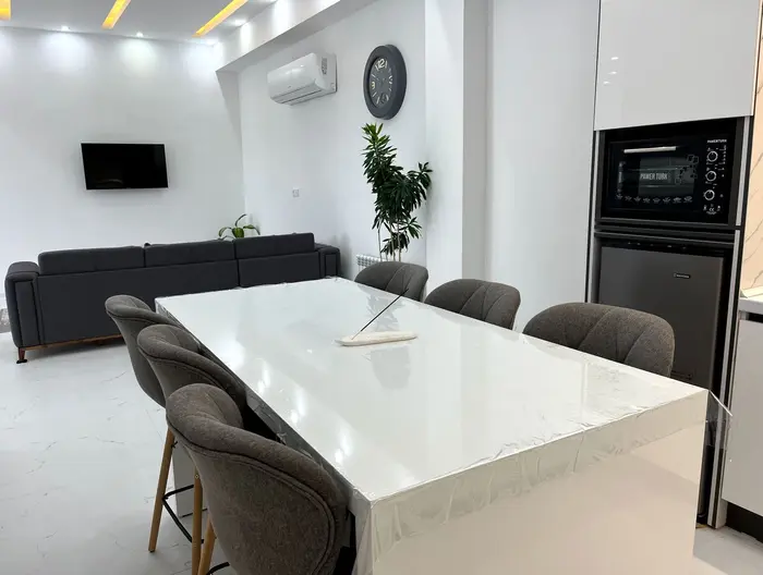 ویلا دوخوابه استخردار آبگرم ابر سفید