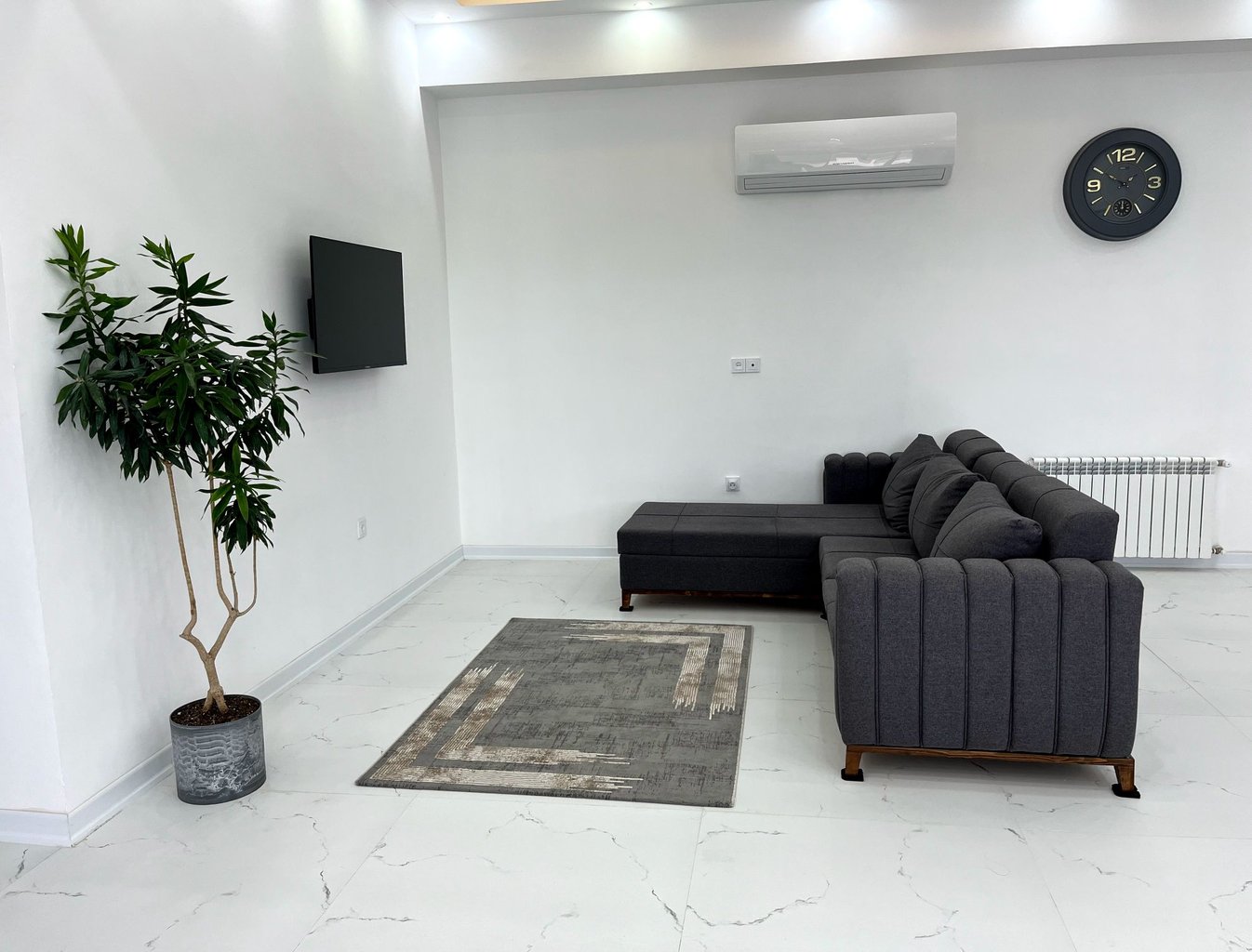 دوخوابه استخردار آبگرم ابر سفید