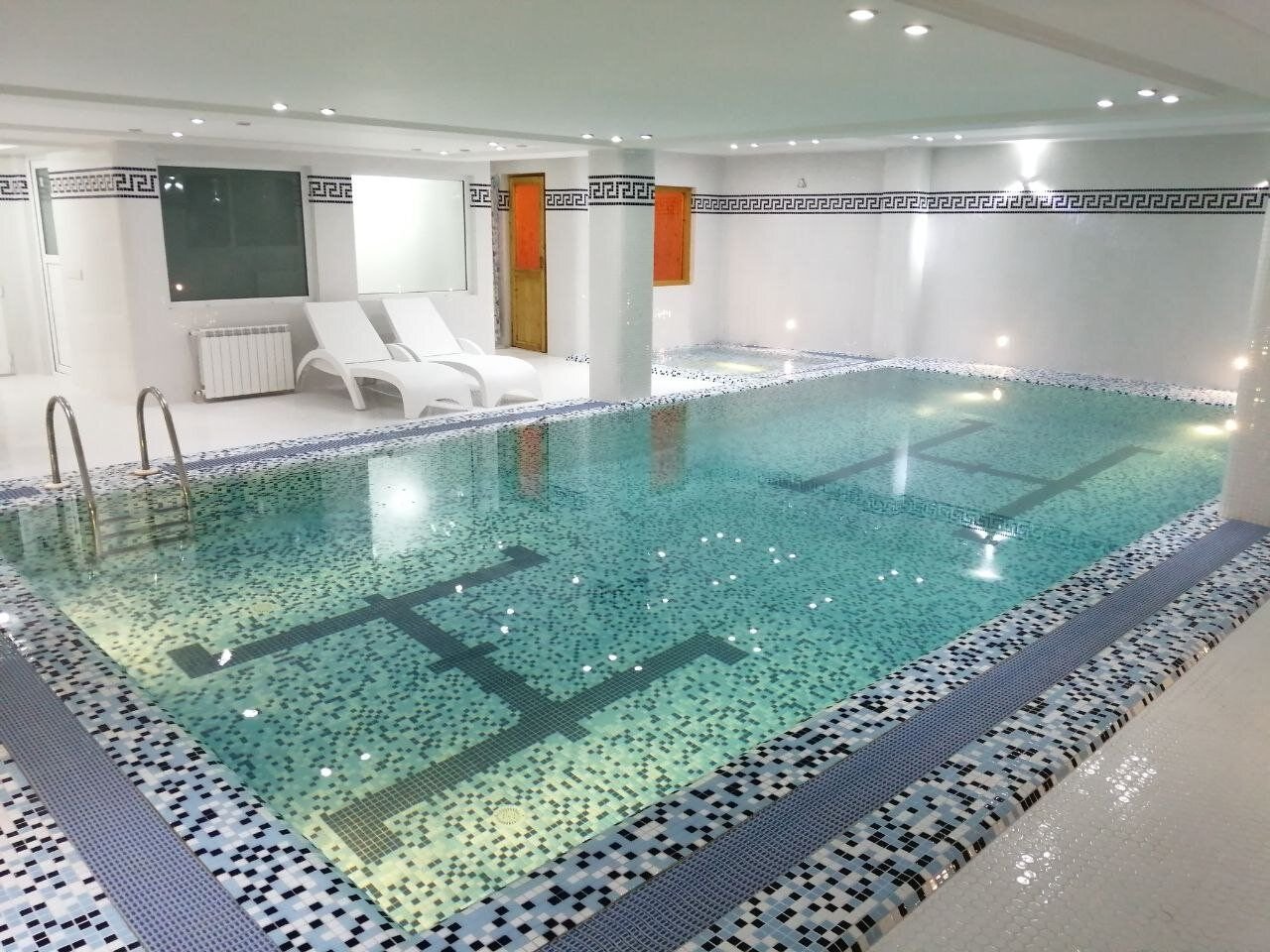 آپارتمان سه خوابه استخردار الهیه 7