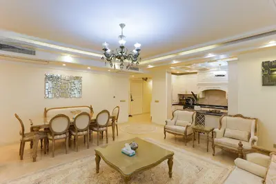 آپارتمان سه خوابه فرشته ۱