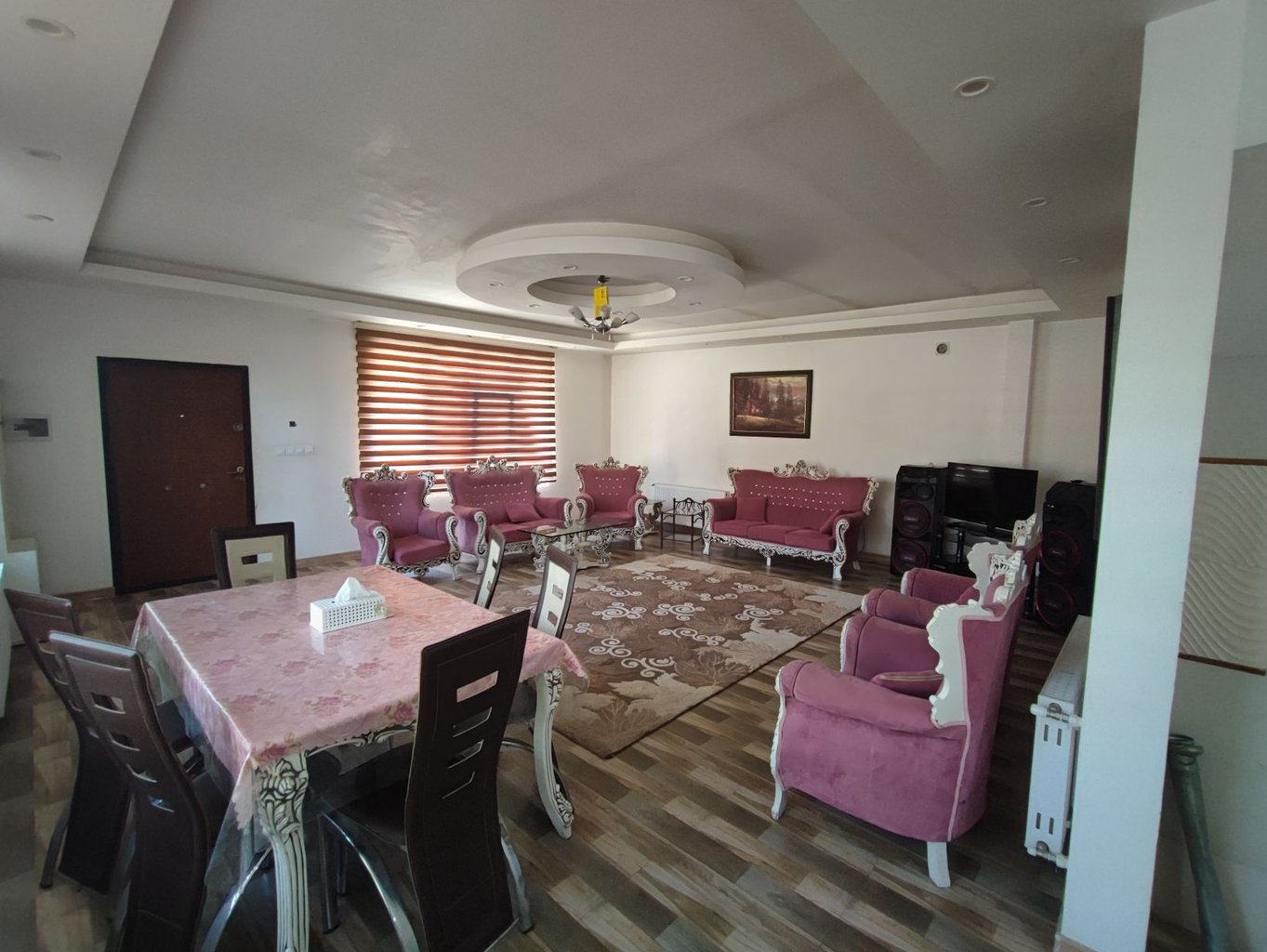 ویلا دوخوابه استخردار باغ ناز 1