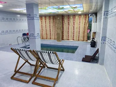 ویلا دو خوابه استخردار تریپلکس نیلوفر