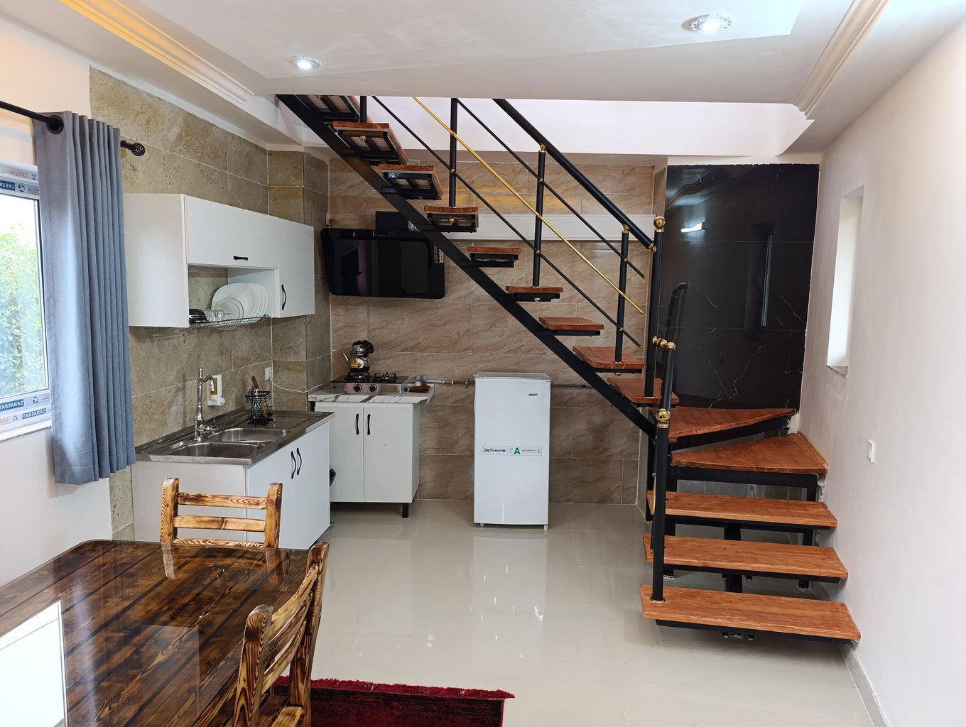 یک خوابه دوبلکس آراد