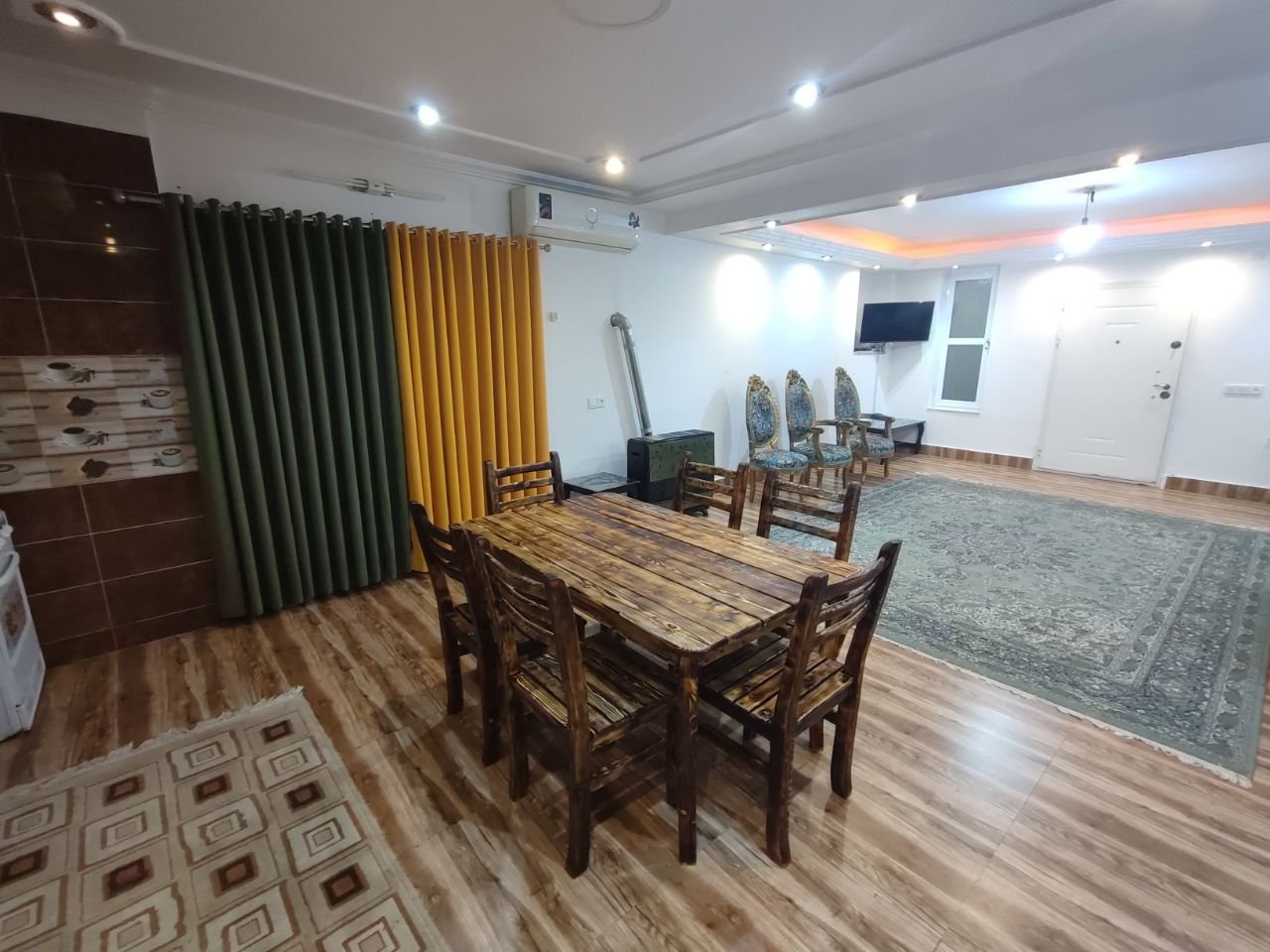 آپارتمان دوخوابه باغ آراد 2 - پذیرایی
