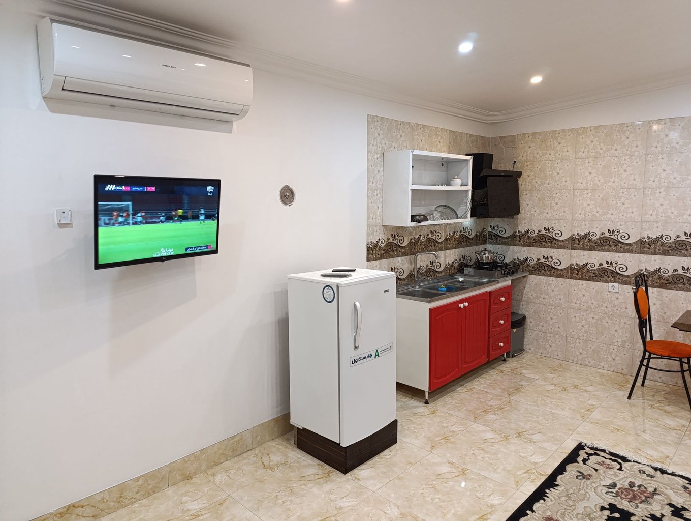 یک خوابه آراد 6