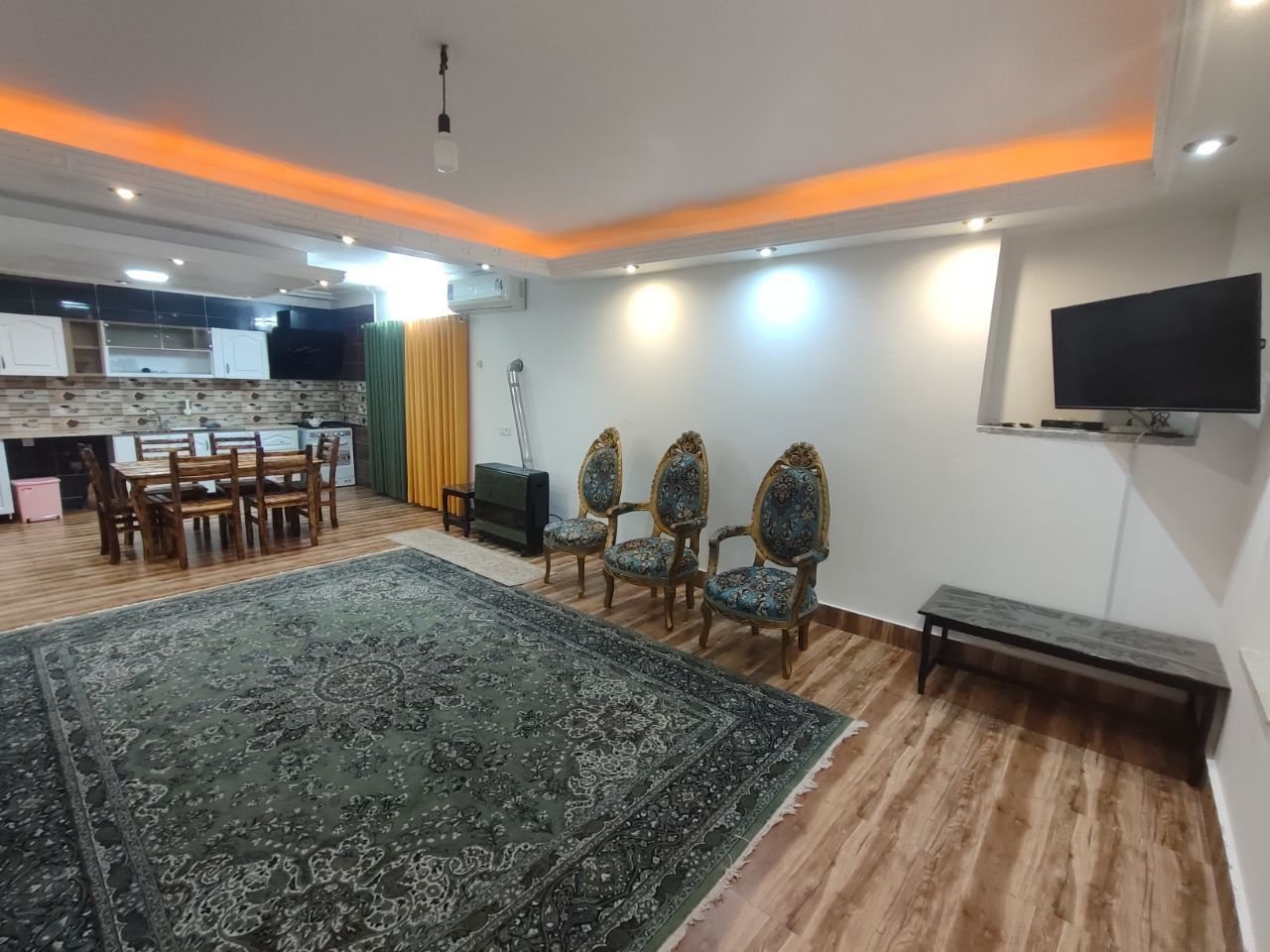 آپارتمان دوخوابه باغ آراد 2 - پذیرایی