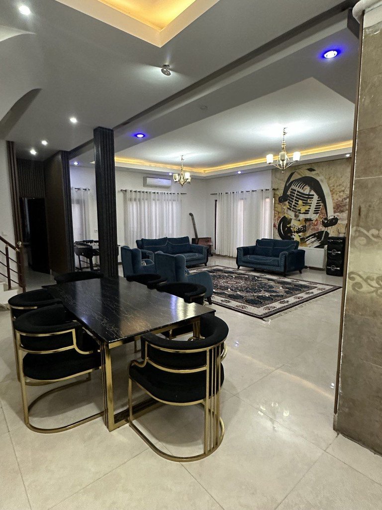 ویلا پنج خوابه استخردار آبگرم مسعودیه