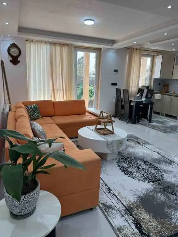 ویلا یک خوابه آقابزرگی کیان - انتخاب عنوان تصویر