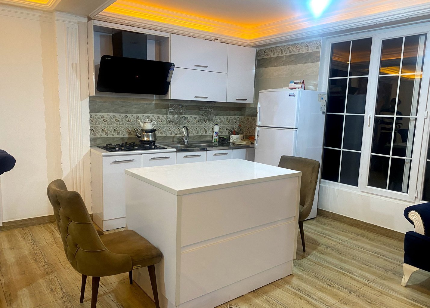 ویلا یک خوابه آبکنار 2