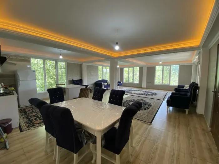 ویلا یک خوابه آبکنار 2 - حال و پذیرایی بزرگ