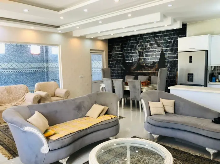 ویلا دوخوابه استخردار آبگرم رازی