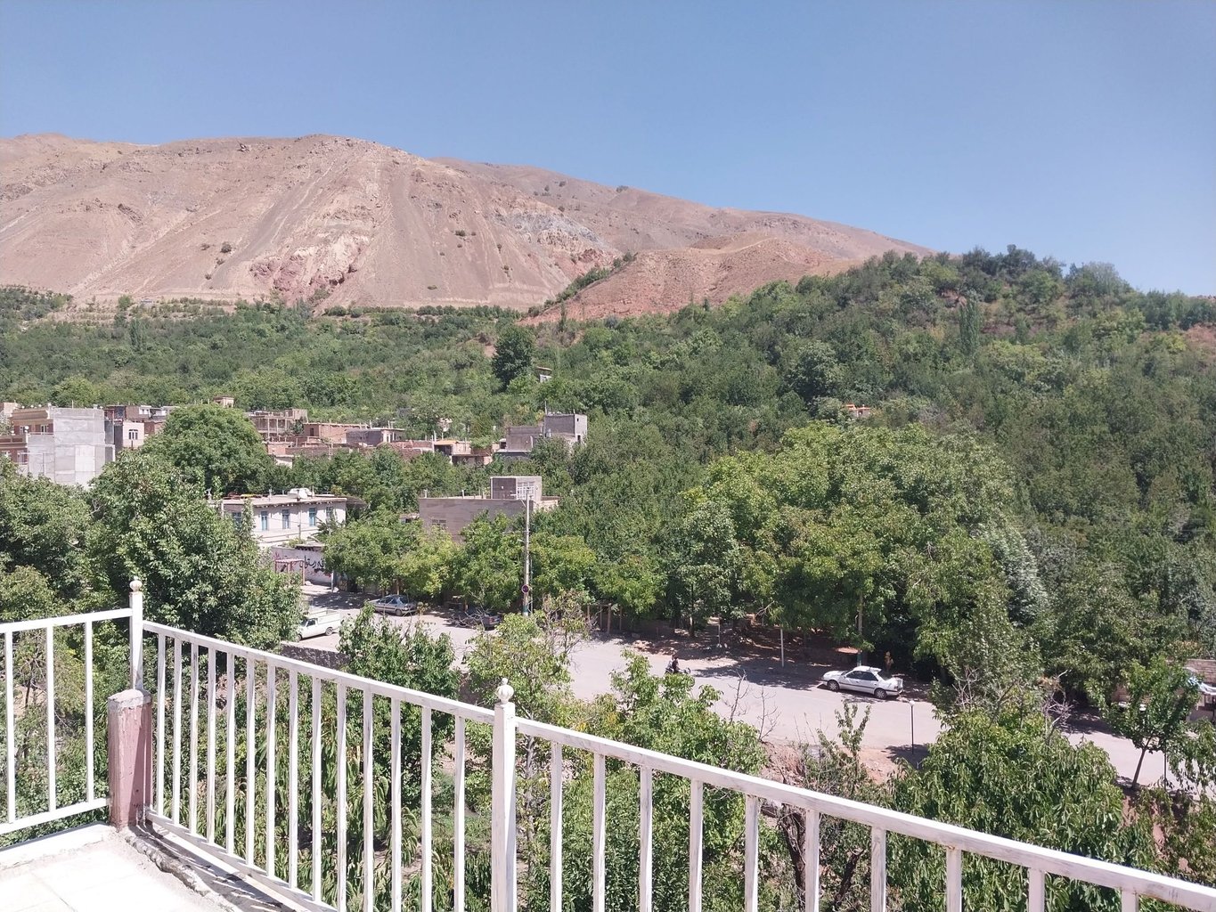 آپارتمان یک خوابه بوژان