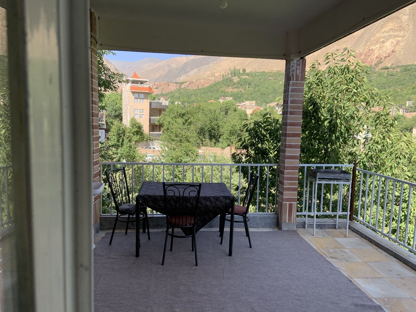 سوئیت یک خوابه روستایی بوژان - تراس / طبقه ۱