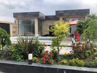 ویلا دوخوابه استخردار سرپوشیده آبگرم کیانا 2