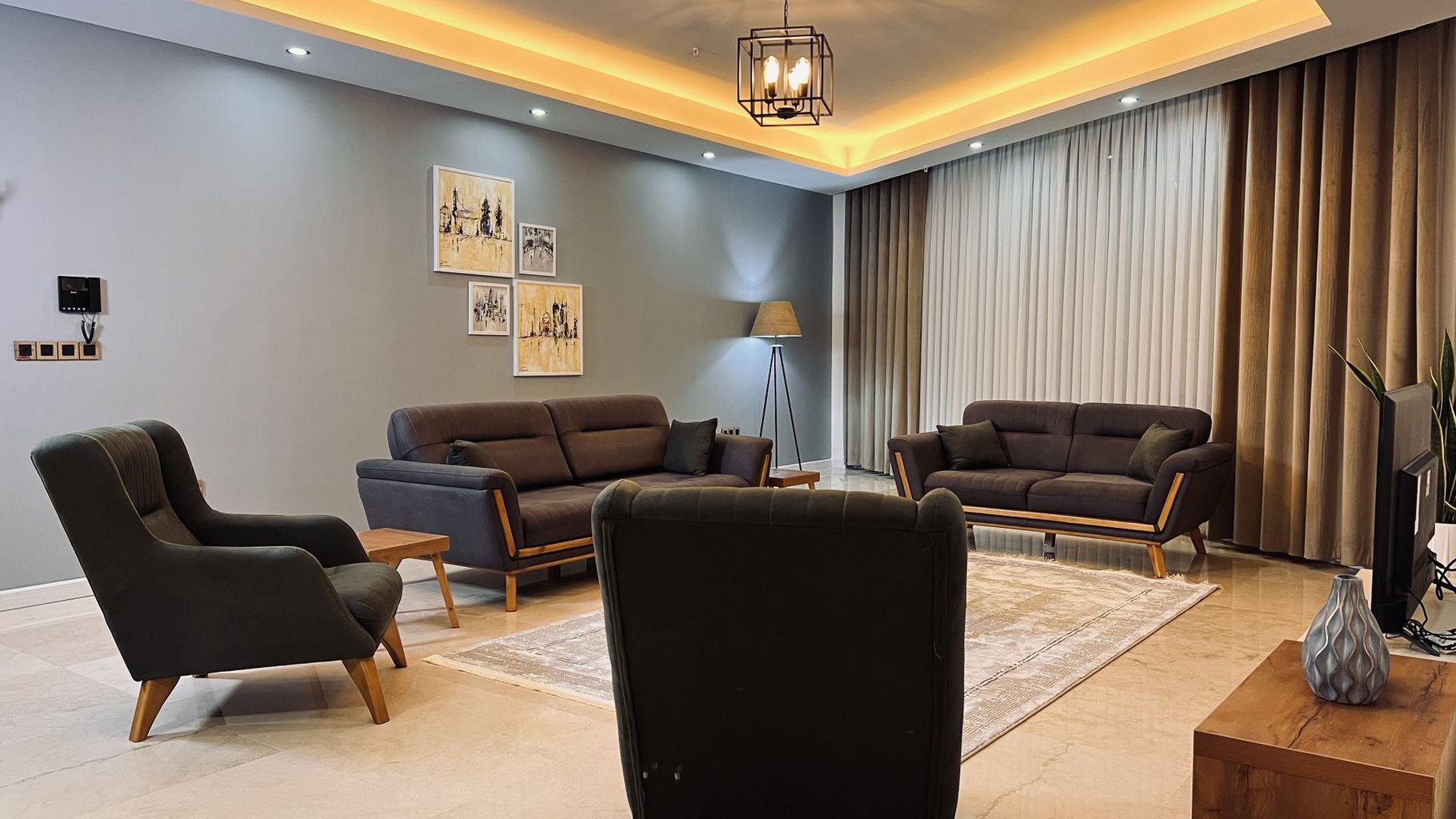 آپارتمان دوخوابه کامرانیه - واحد ۱۲۲