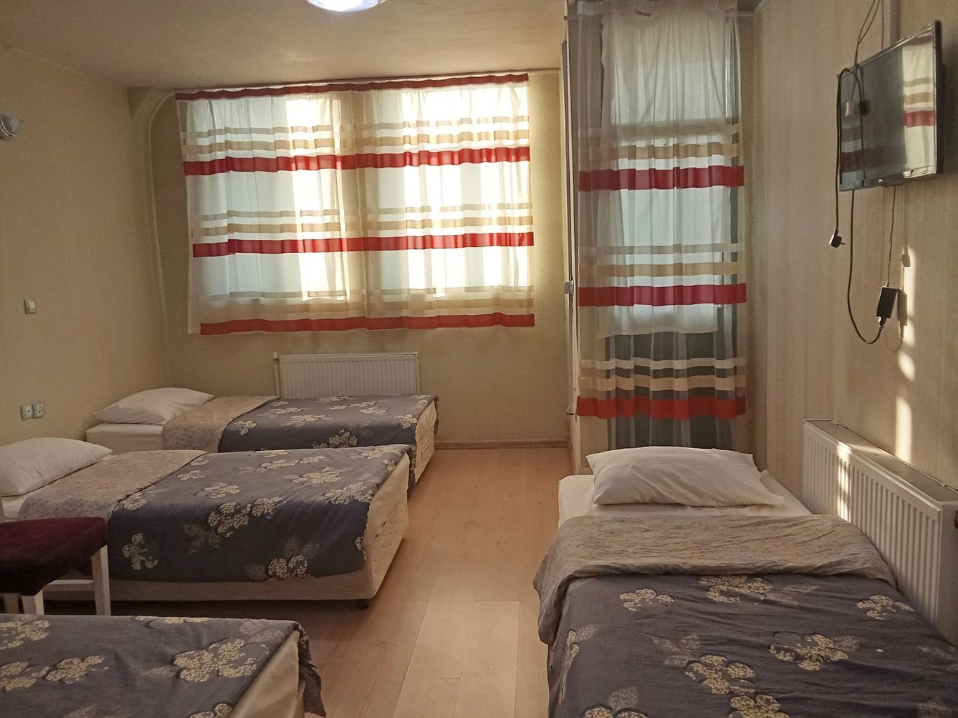 مجتمع اقامتی سردار ماکو - واحد چهار تخته 5