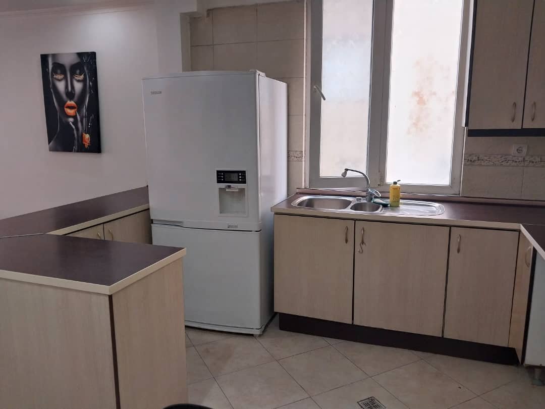 آپارتمان یک خوابه آگرین اختیاریه