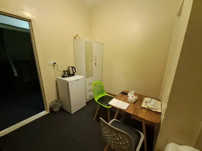 سوئیت فلت یاس 201