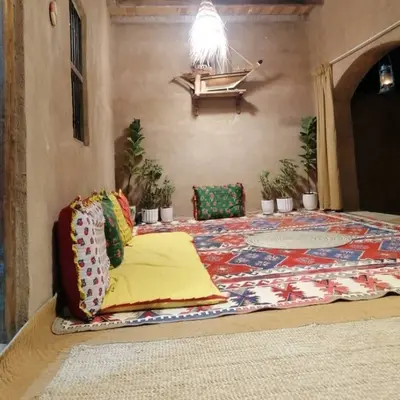 بومگردی عیدروس - واحد دلفین