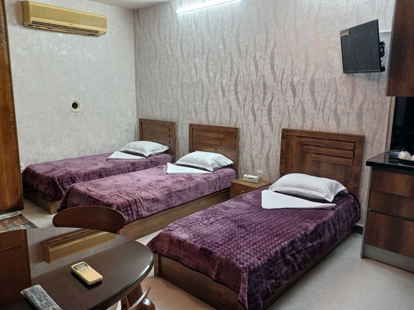 فلت یاس کبود ۲