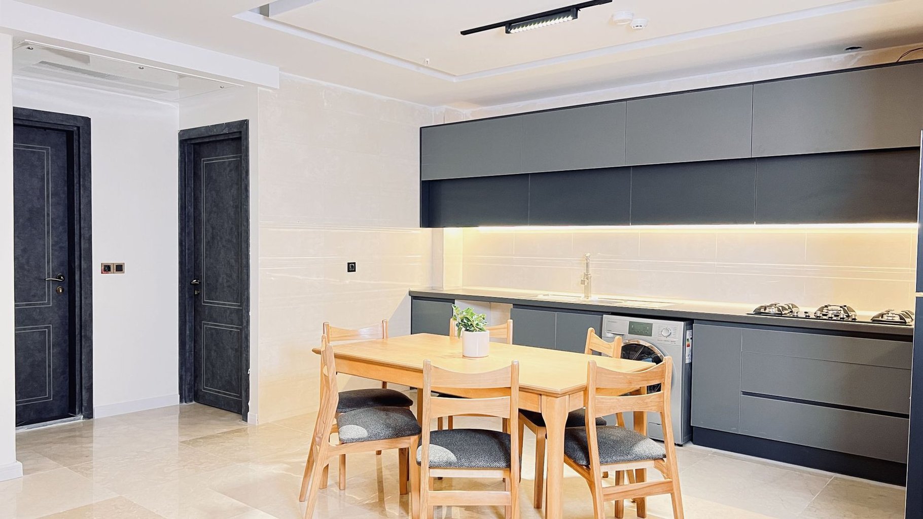 آپارتمان دوخوابه کامرانیه - واحد 522