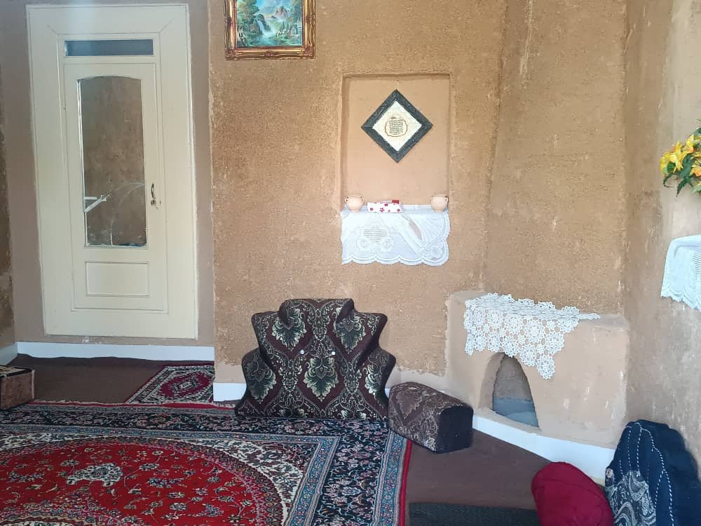 بوم گردی گیناش - واحد بلوط