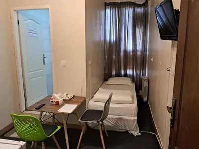 سوئیت فلت یاس 201