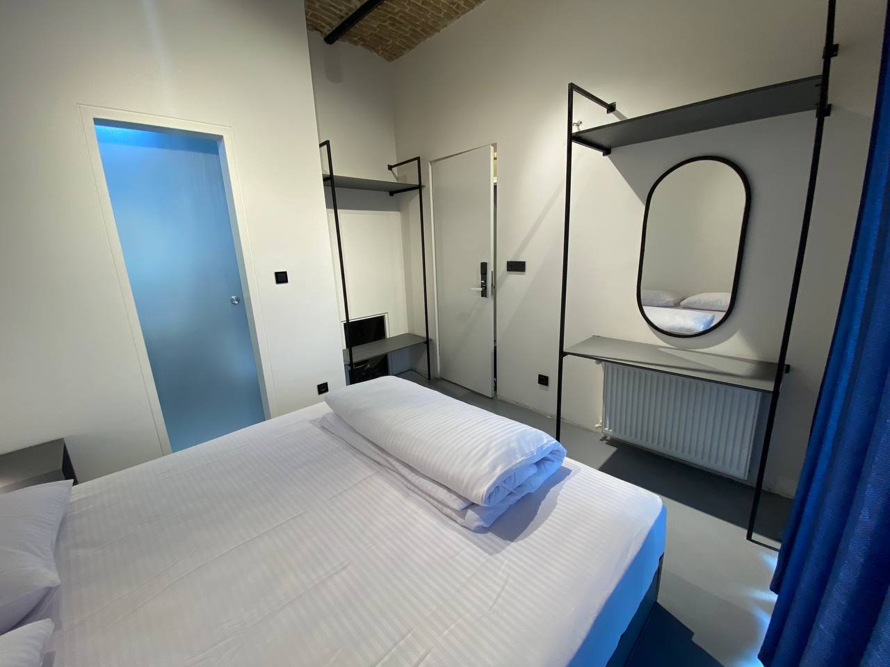 هاستل فیروزه هریتیج - واحد دبل استاندارد 2