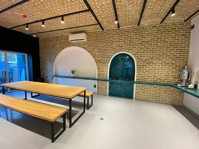 هاستل فیروزه هریتیج - واحد چهارتخته آقایان