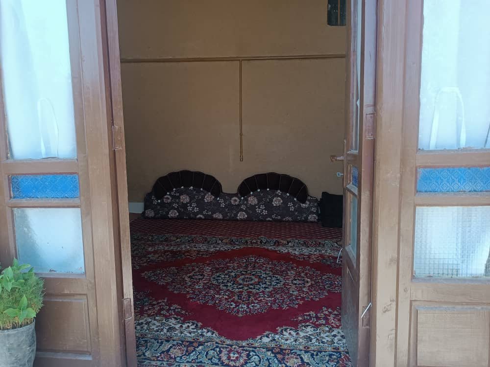 بوم گردی گیناش - واحد نیلوفر