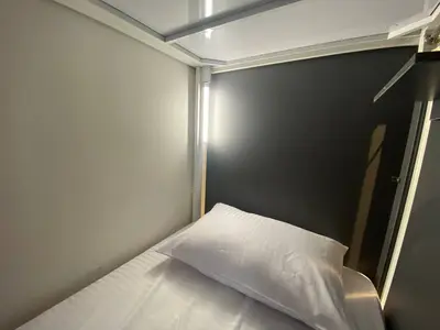 هاستل فیروزه هریتیج - واحد چهارتخته آقایان