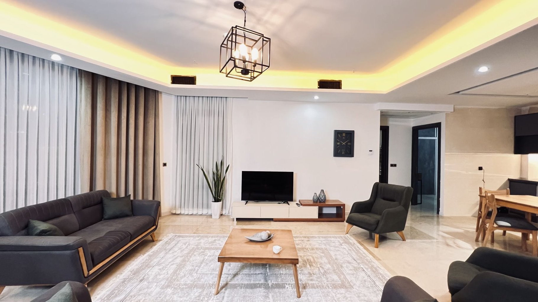 آپارتمان دوخوابه کامرانیه - واحد 522