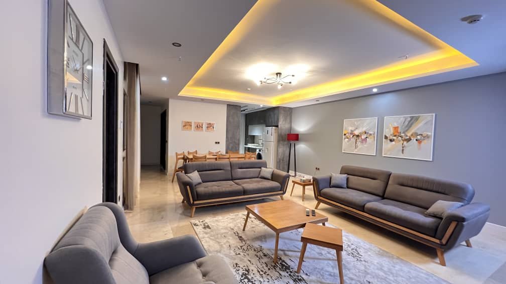 آپارتمان سه خوابه کامرانیه - واحد 131