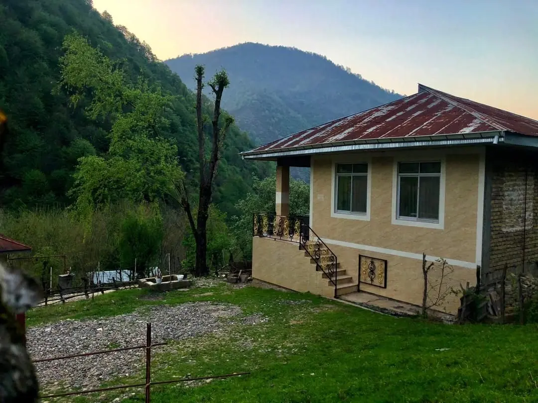 ویلا دوخوابه جنگلی شالماکوه 2 - فضای بیرونی اقامتگاه 