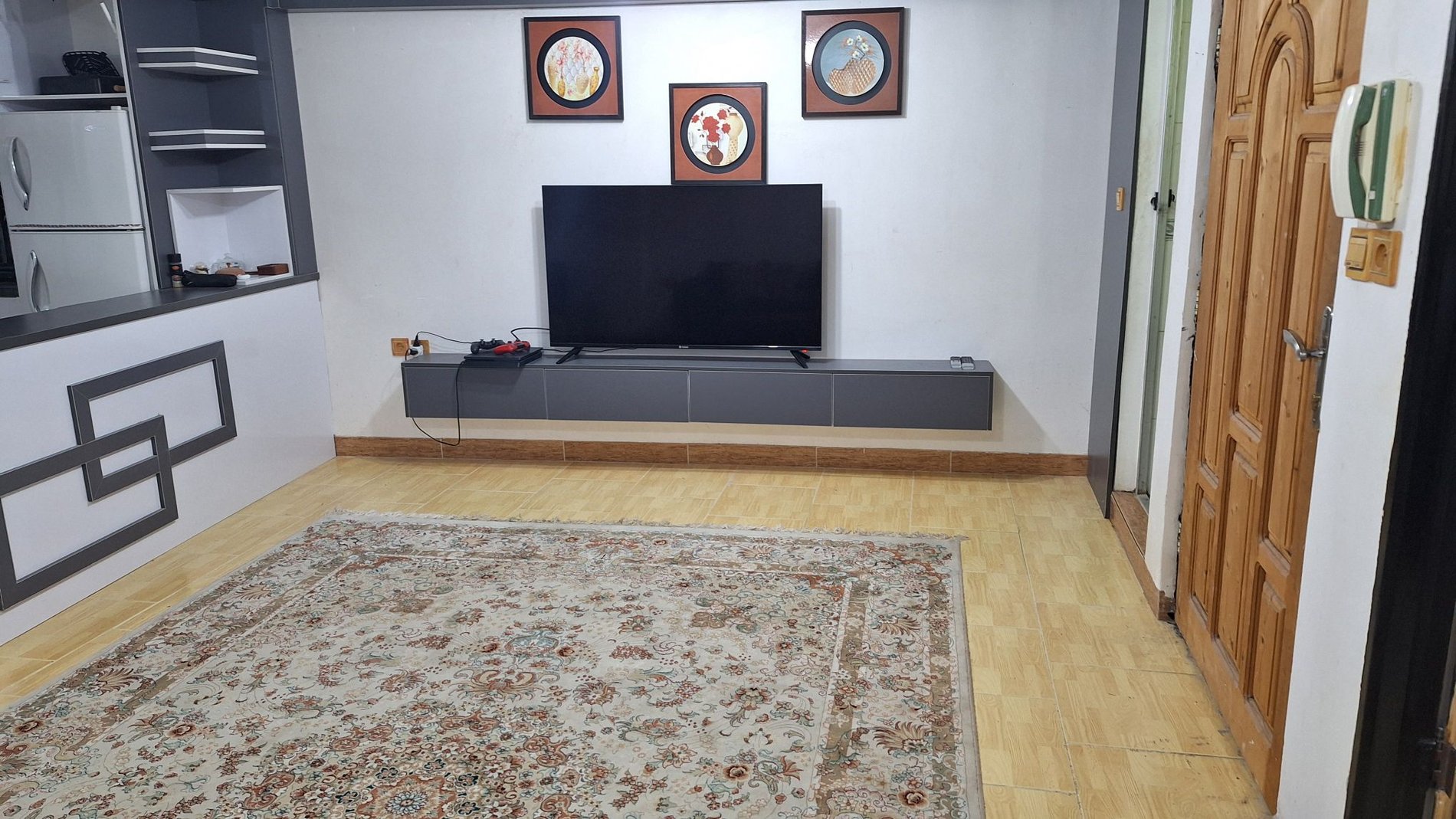 آپارتمان یک خوابه استخردار توتکابن