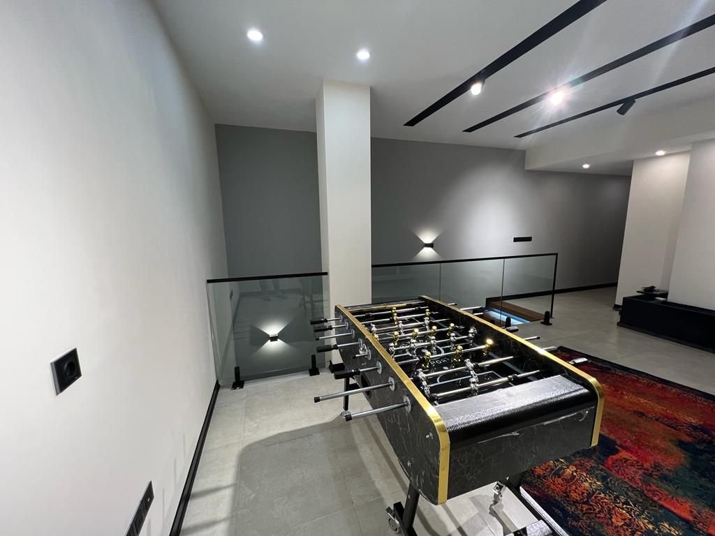 دوخوابه استخردار آبگرم عظیمی