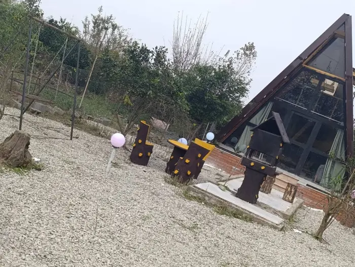 کلبه یک خوابه جنگلی سوئیسی کوی طبیعت