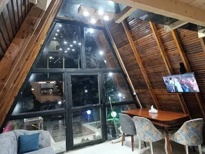 کلبه یک خوابه جنگلی سوئیسی کوی طبیعت